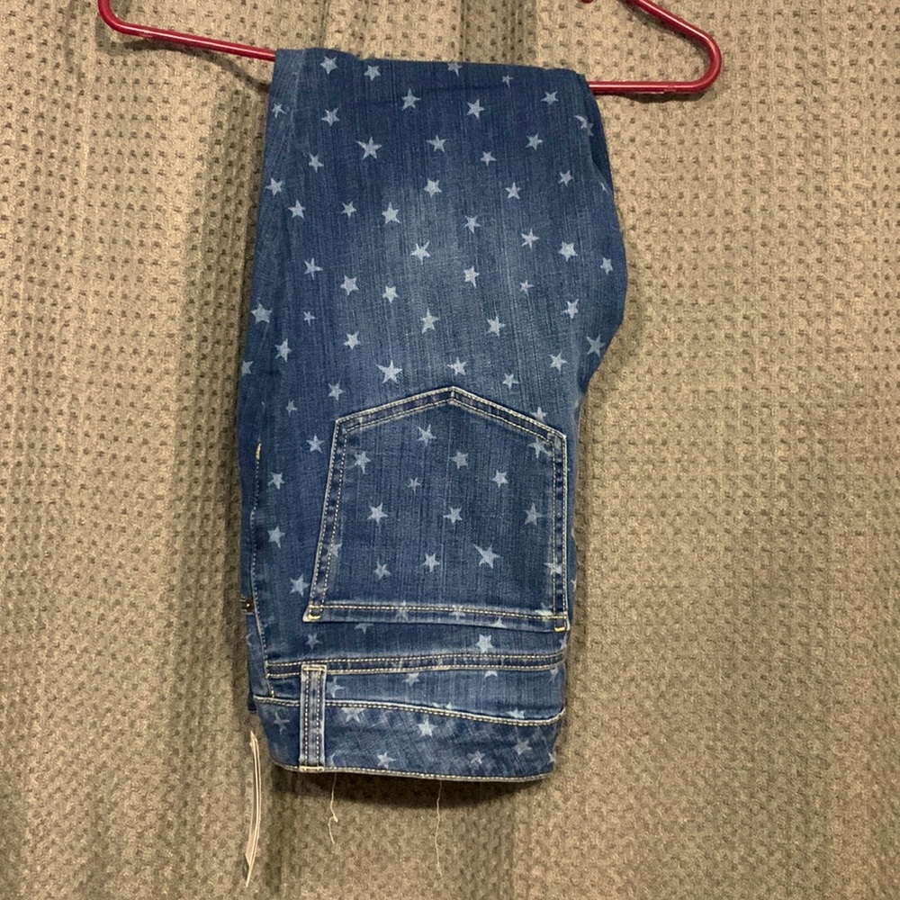 🇺🇸New skinny jeans 👖 with stars ⭐️⭐️⭐️, size 12.